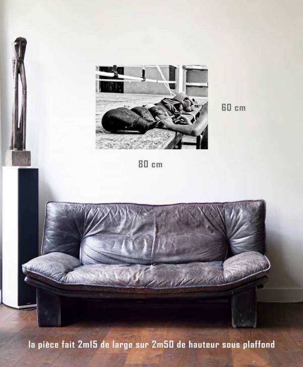 Les Gants-tirage en situation-80 x 60- Cuba, au delà des couleurs par Justine Darmon