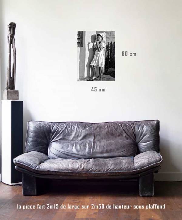 La jeune fille au foulard-tirage en situation-45 x 60- Cuba, au delà des couleurs par Justine Darmon