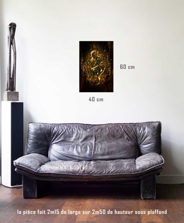 Photographie issue de la série Les lames de l'Âme par Justine Darmon mise en situation