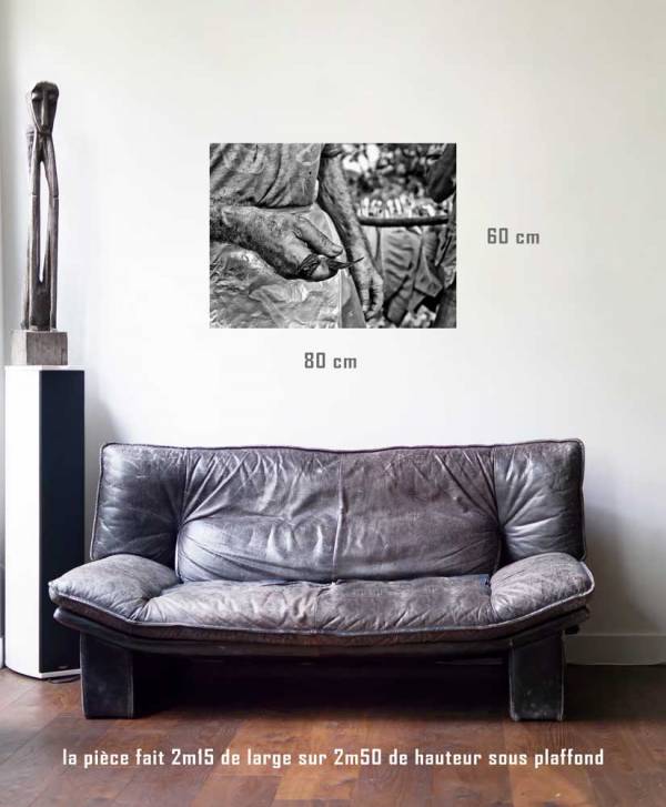 Les mains du -tirage en situation-80 x 60- Cuba, au delà des couleurs par Justine Darmon