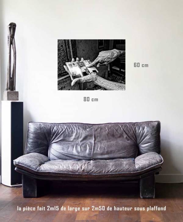 Les souvenirs-tirage en situation-80 x 60- Cuba, au delà des couleurs par Justine Darmon