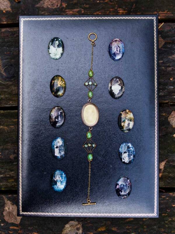 Bracelet n1 et ses cabochons